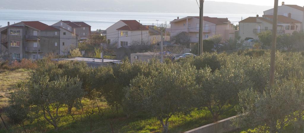 Apartment Lumago Kastela Bagian luar foto