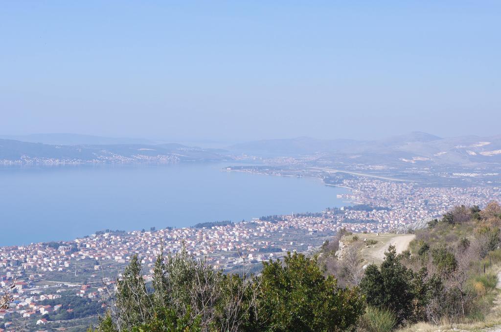 Apartment Lumago Kastela Bagian luar foto