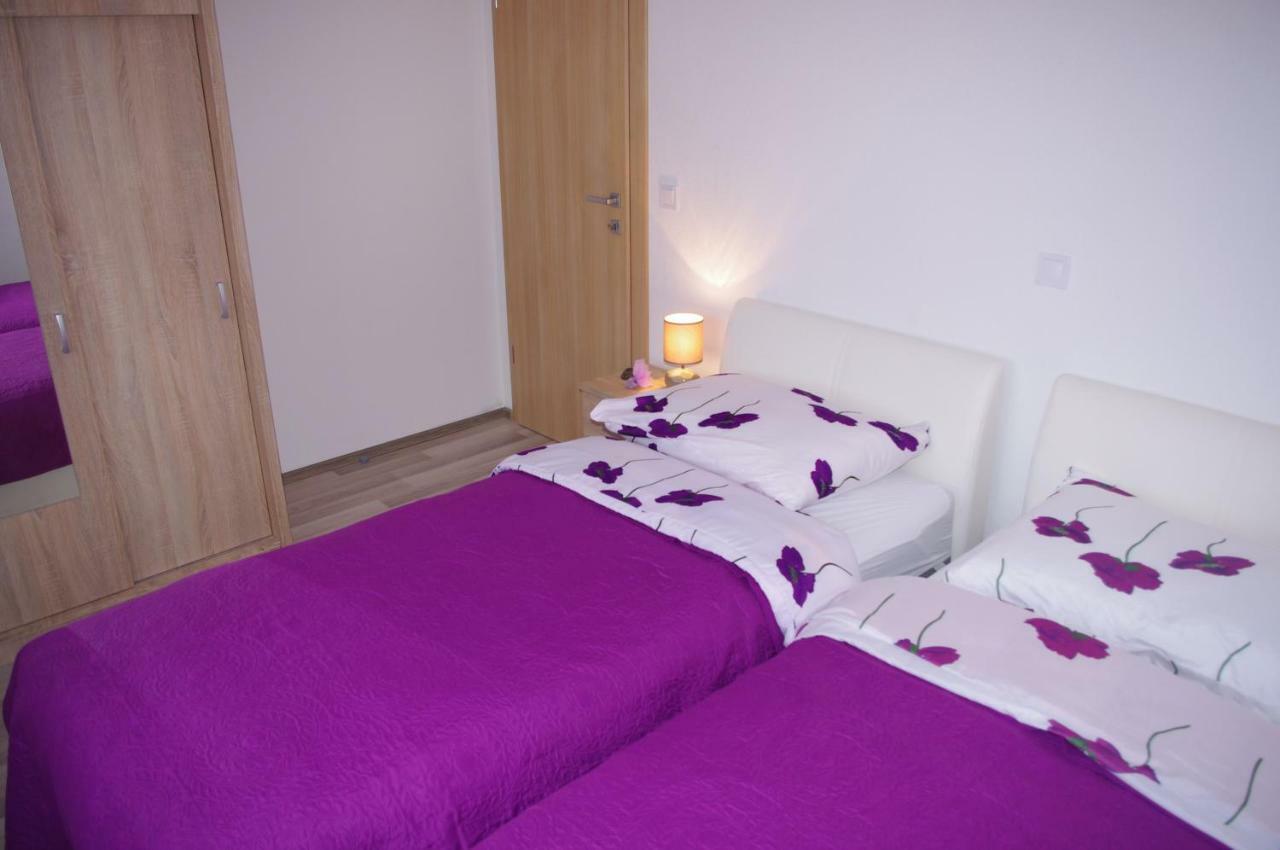 Apartment Lumago Kastela Bagian luar foto